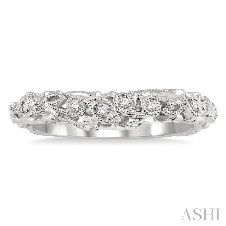 1/6 ctw Lattice Leaf and Circular Motif Round Cut Diamond Wedding Band in 14K White Gold