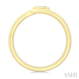 1/6 Ctw Bypass Bezel Set Pear Cut Diamond Open Fashion Ring in 14K Yellow Gold