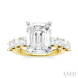 1 1/3 Ctw Emerald Shape Princess and Round Cut Diamond Semi-Mount Engagement Ring in 14K Yellow and White Gold