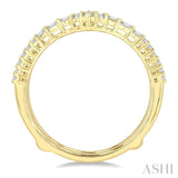 1/3 Ctw Baguette and Round Cut Diamond Chevron Insert Ring in 14K Yellow Gold