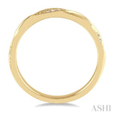 1/10 Ctw Pod Shape Grooves Round Cut Diamond Stackable Band in 14K Yellow Gold