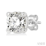 1/3 Ctw Round Cut Diamond Stud Earrings in 14K White Gold