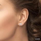 1/8 Ctw Petite Milgrain Starfish Round Cut Diamond Fashion Stud Earrings in 10K White Gold