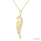 1/5 Ctw Fluted Texture Angel Wing Round Cut Diamond Pirouette Fashion Pendant With Chain in 14K Yellow Gold