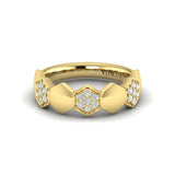 Alternating Diamond Cluster Honeycomb Ring