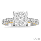 Lovebright Essential Diamond Engagement Ring