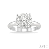 Lovebright Essential Diamond Engagement Ring